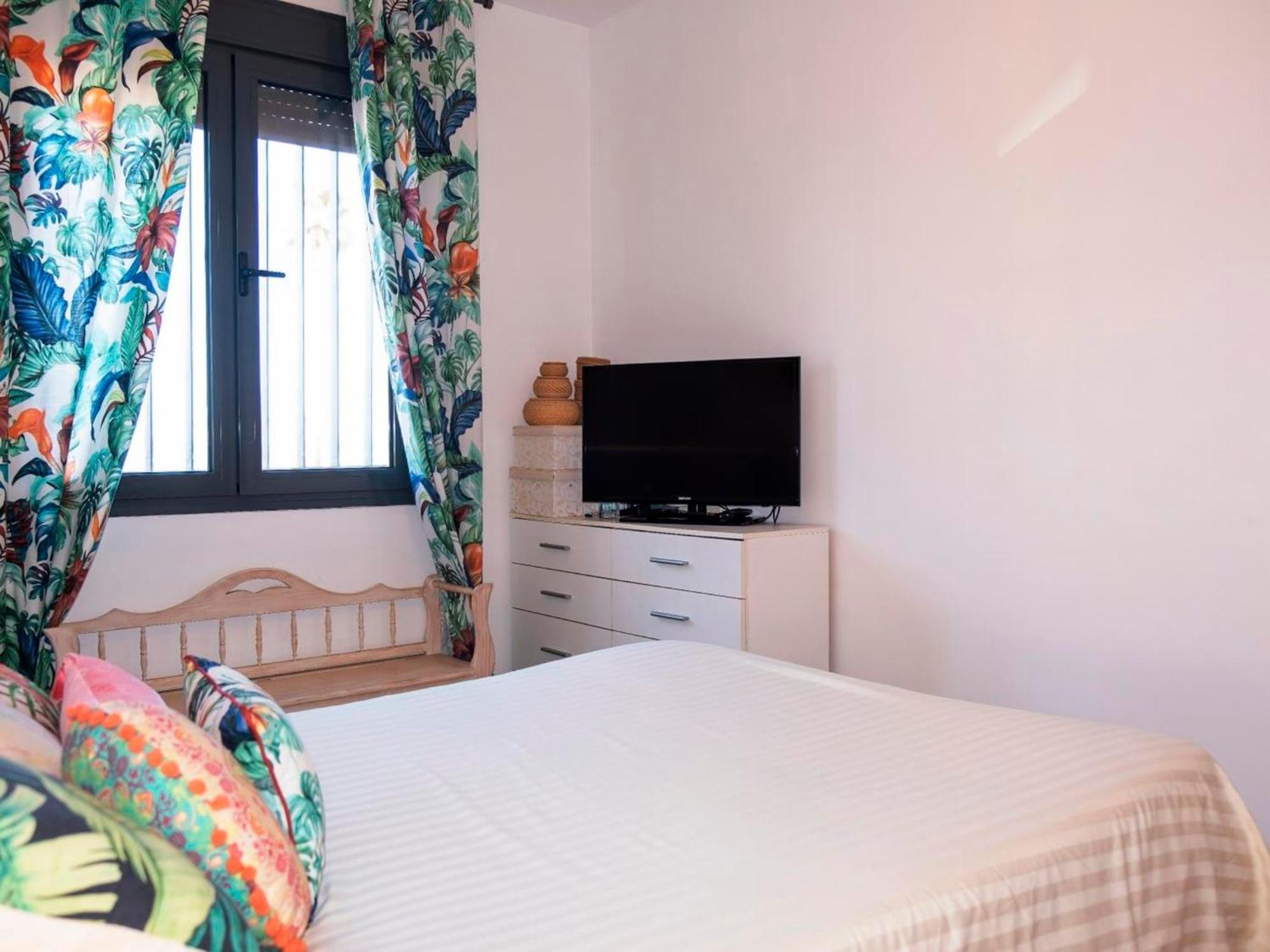 Apartamento Magnifico Frente Al Mar En Con Plaza De Garaje Incluida Cádiz
