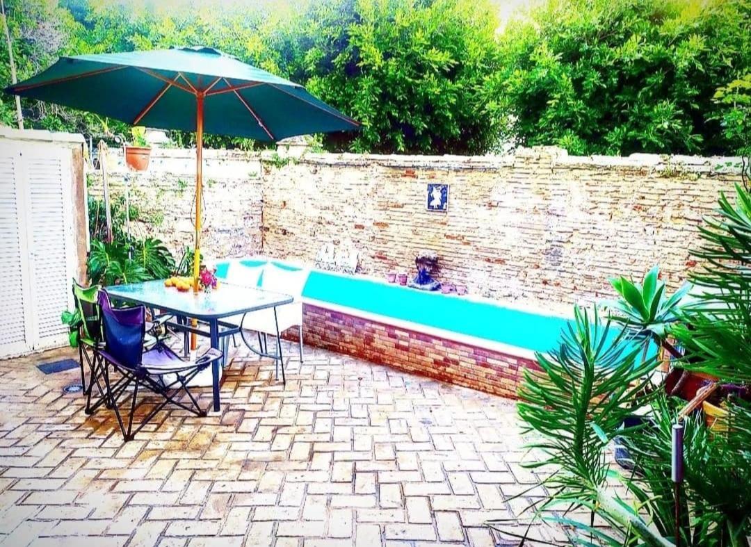 La Domus Apartment