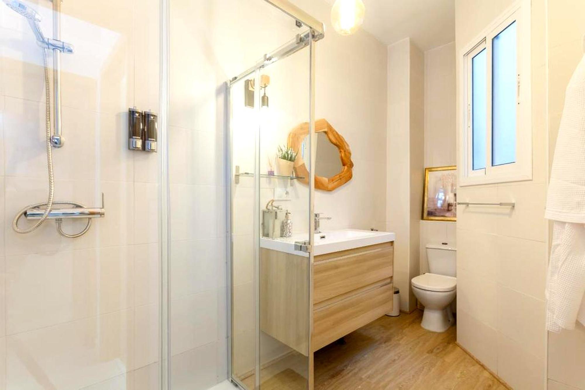 Apartamento Precioso Piso En Playa Caleta *