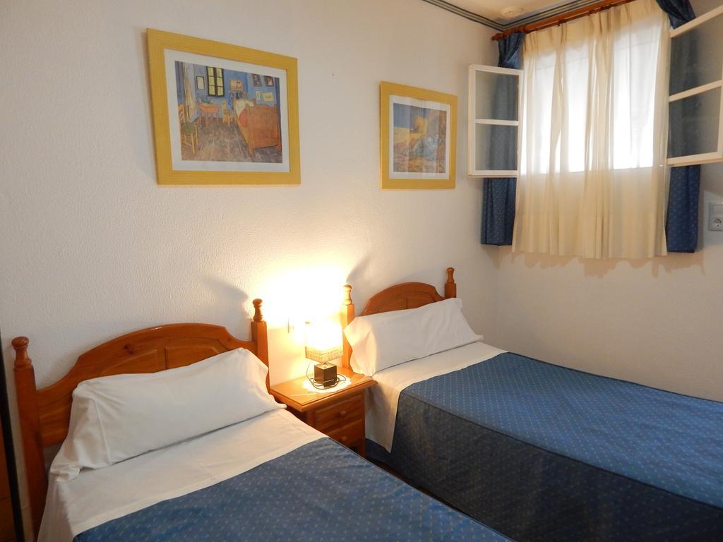 Fantoni Pensión Cádiz
