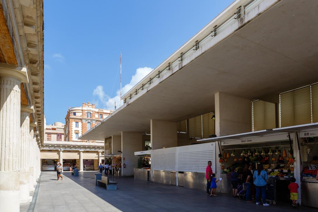 La Palma Free Parking By Cadiz4rentals