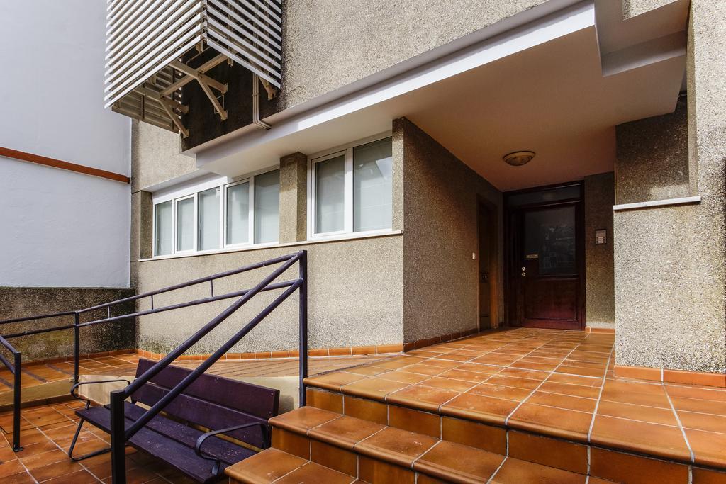 La Victoria Free Parking By Cadiz4rentals Cadiz