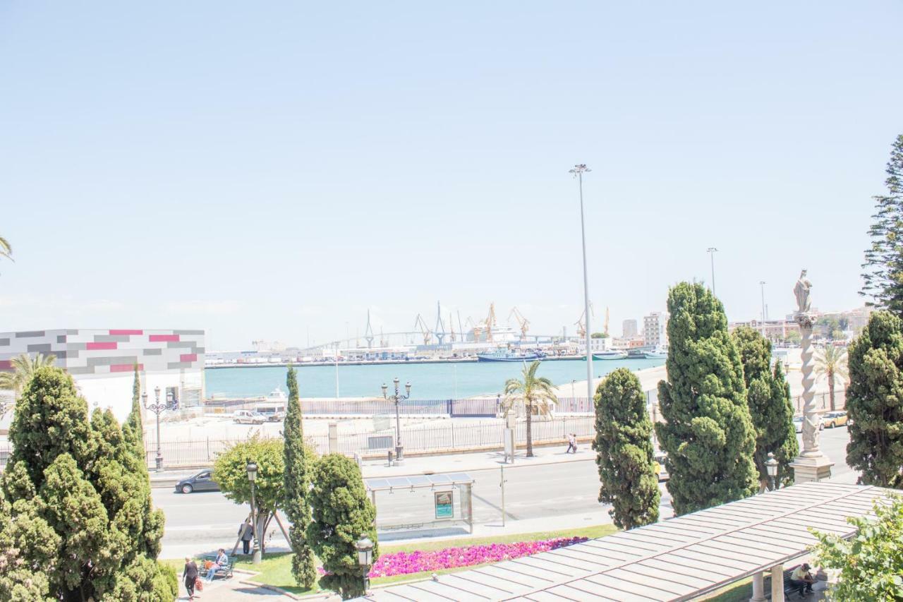 Luxury Yacht Homestay
