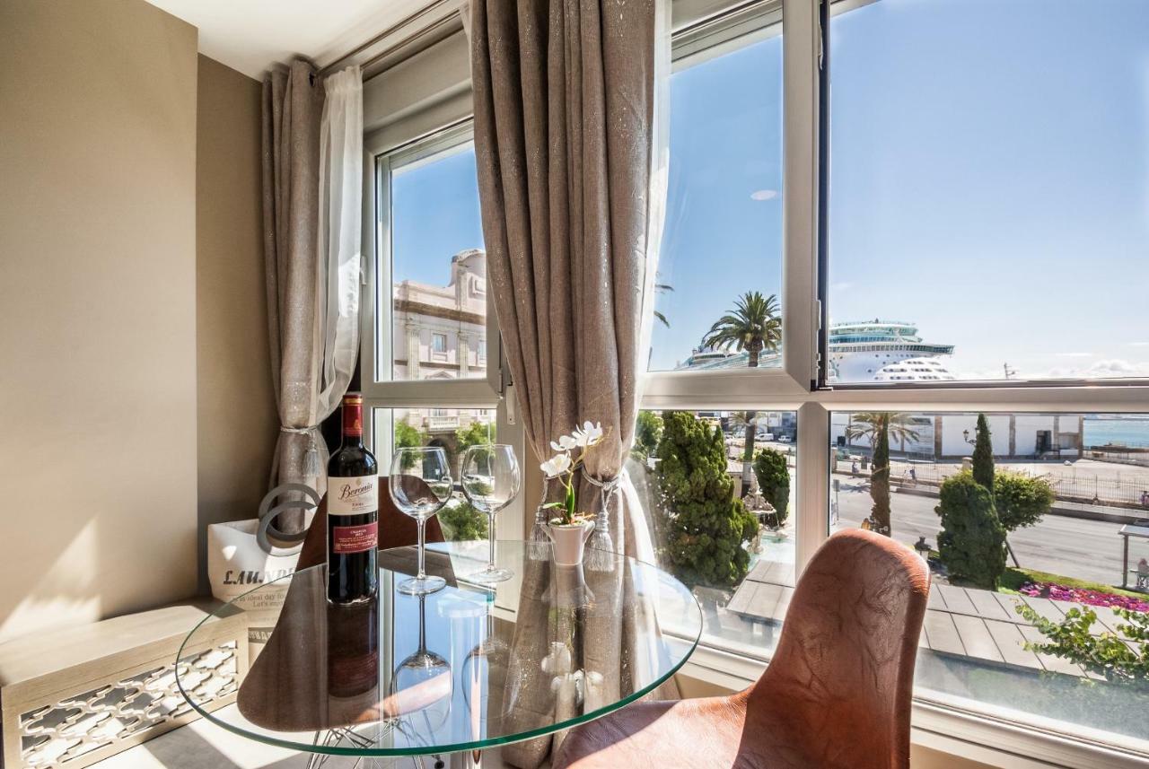 Luxury Yacht Homestay