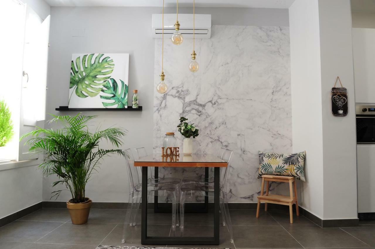 Luz Del Faro Apartment *