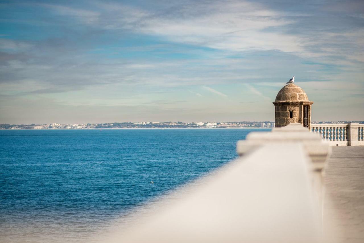 Luz De Cadiz