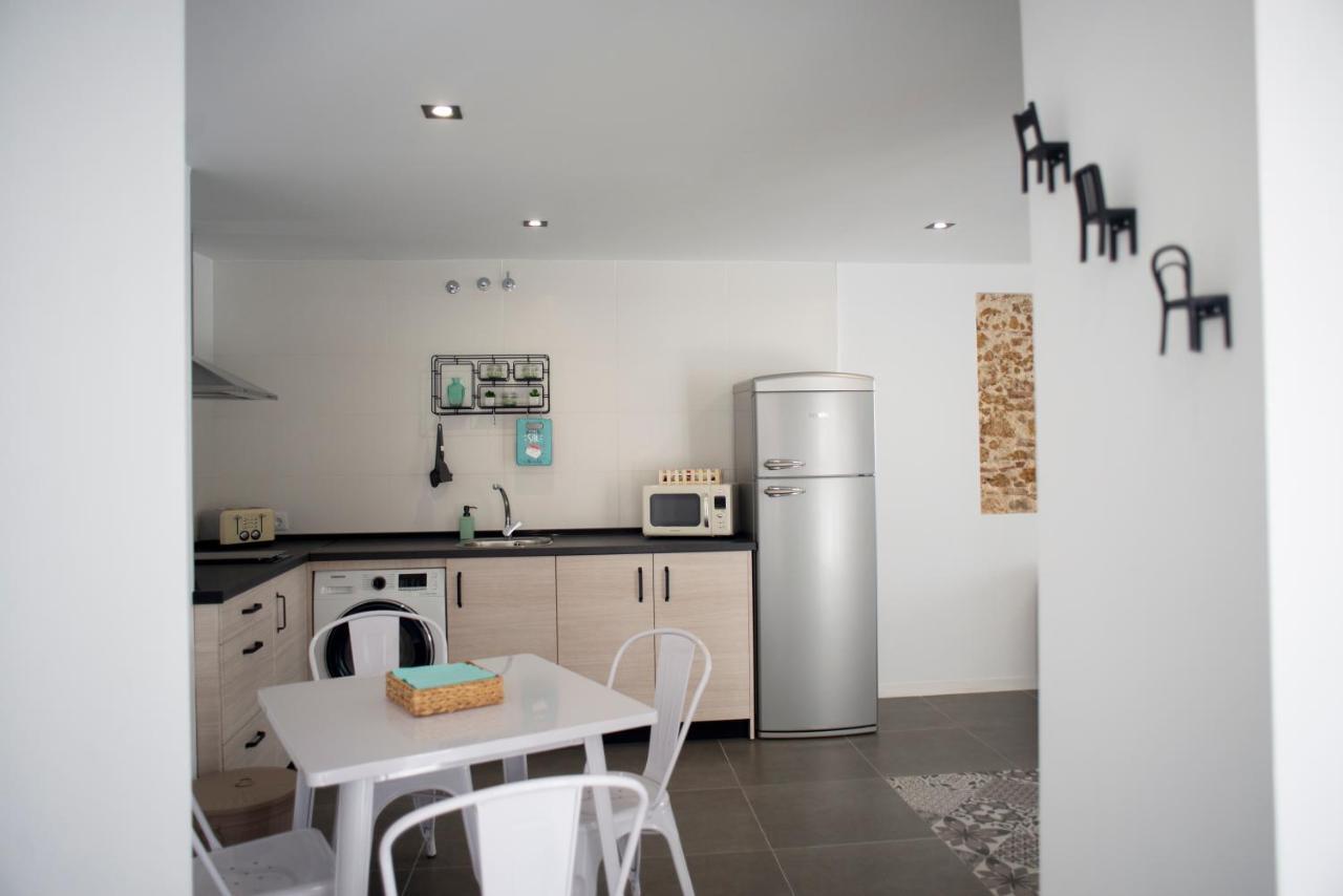 Apartment El Tanguillo Little