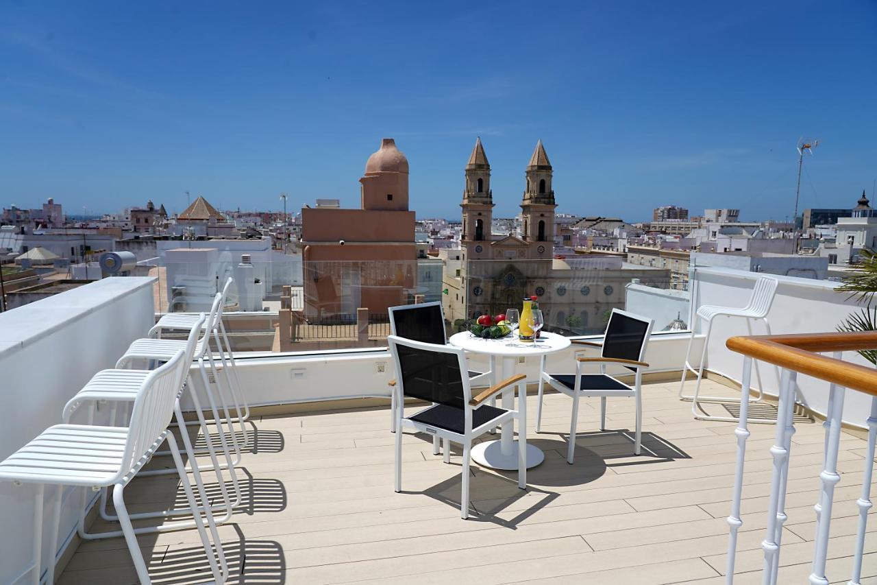 Apartahotel Plaza Mina 5*