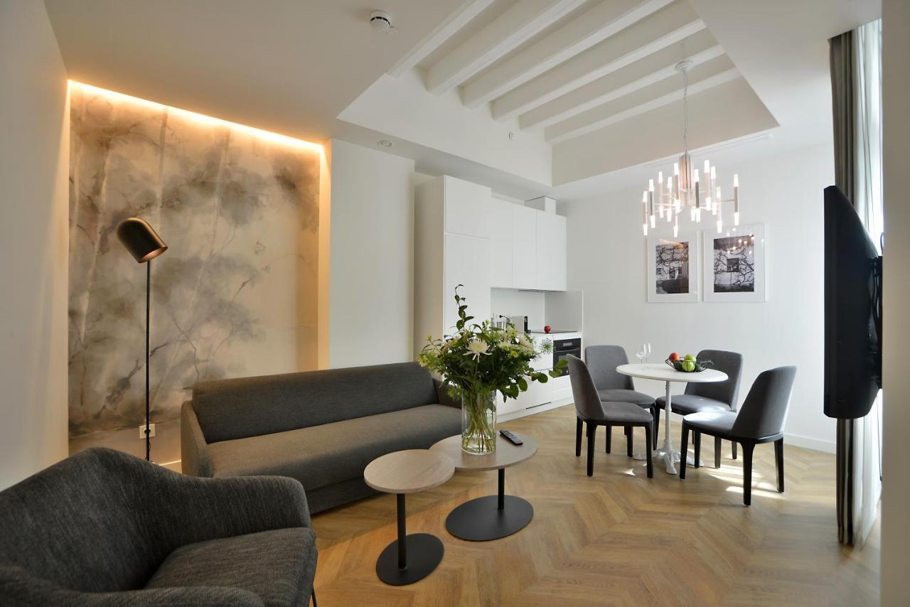 Apartahotel Plaza Mina 5*