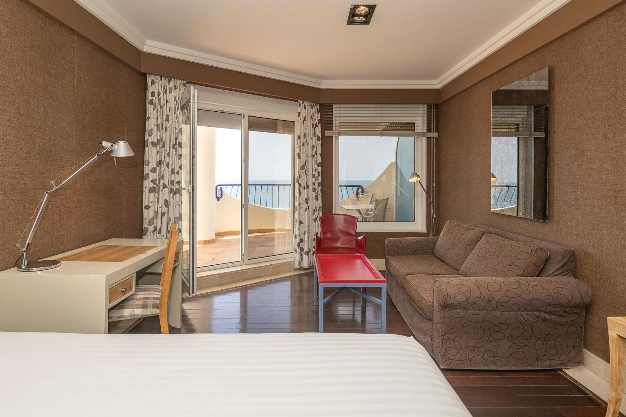 Playa Victoria Hotel