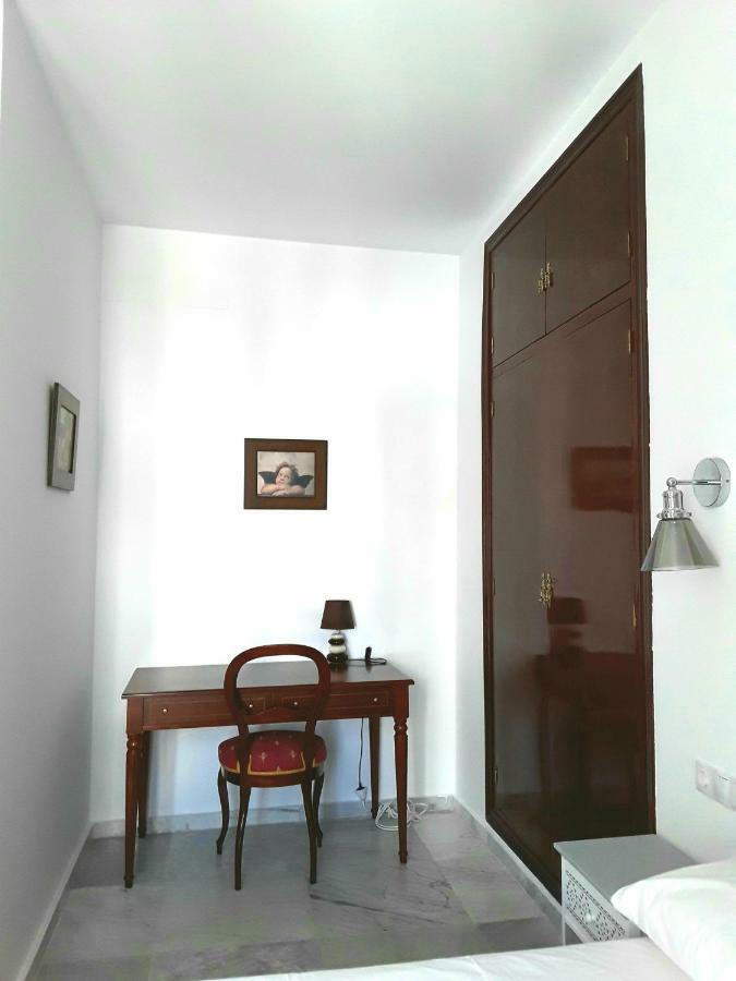Mariam House Homestay Cadiz