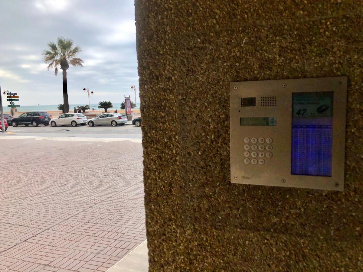 Gatu Loft Trip 1ª Linea De Playa, Wifi, Aire Acc Cadiz