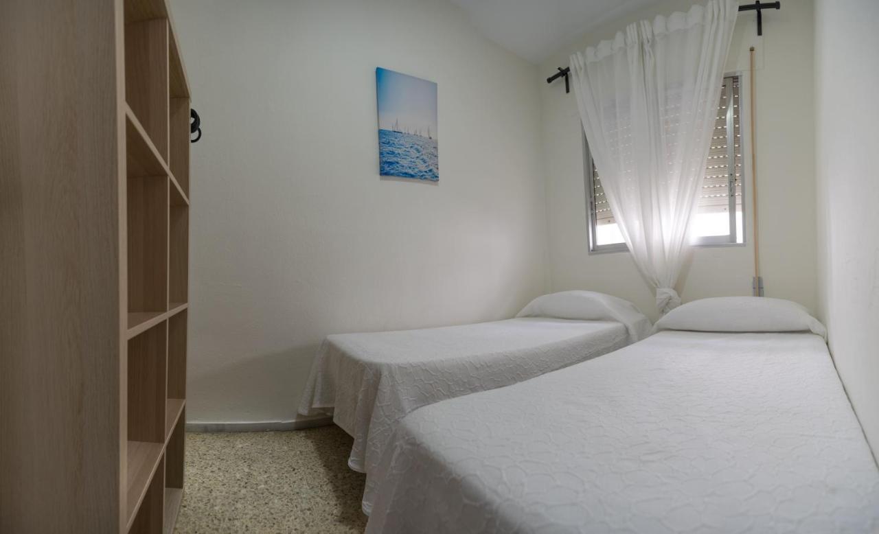Delfin Playa Basic Ha Apartment Cadiz