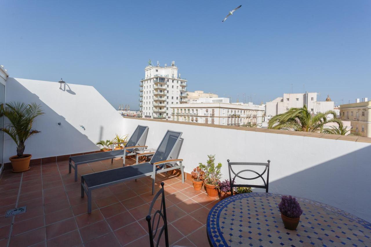 Atico-solarium Hall By Cadiz4rentals