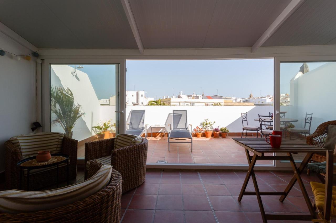 Atico-solarium Hall By Cadiz4rentals