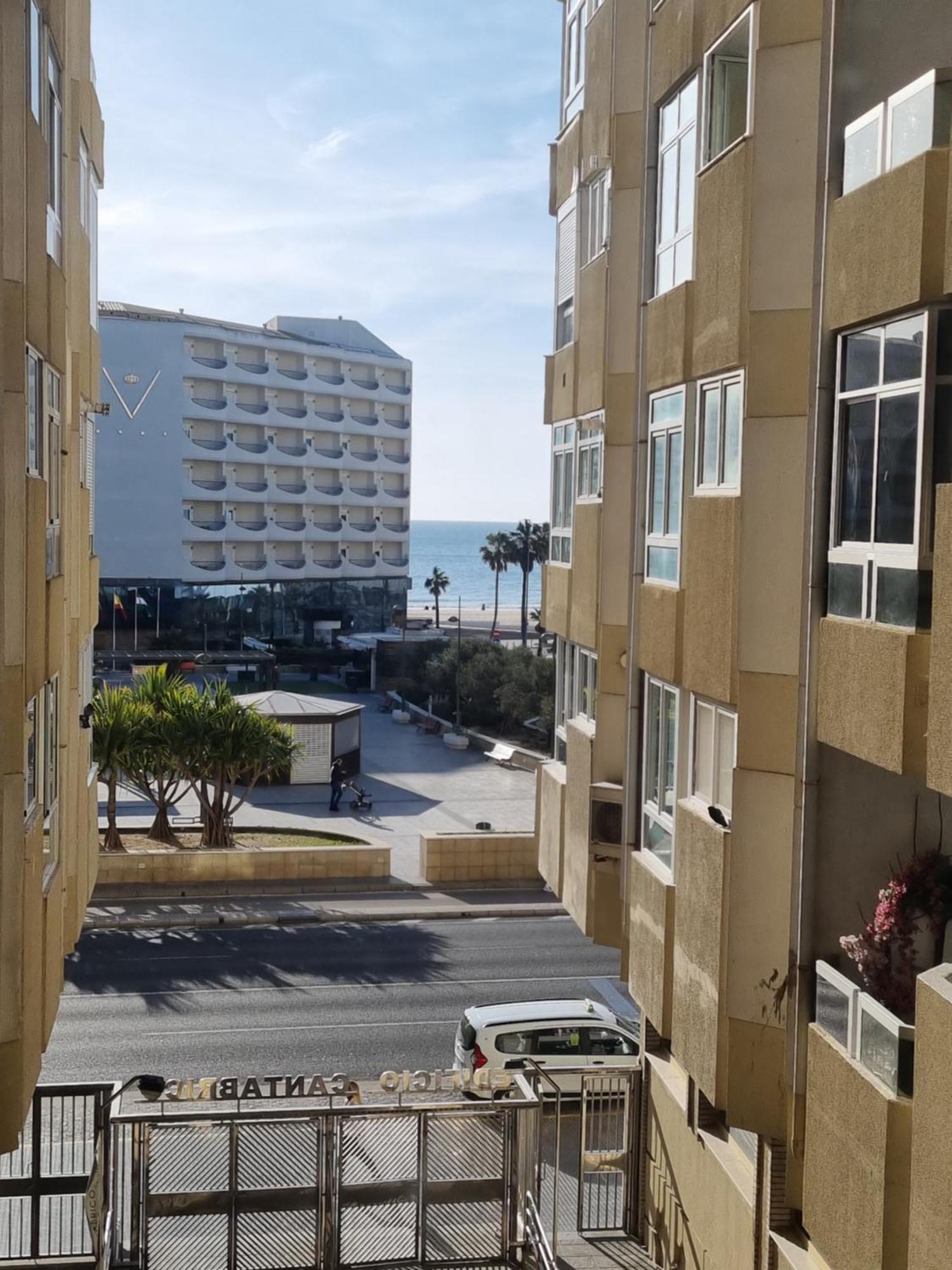 Playa Victoria I Apartamento *