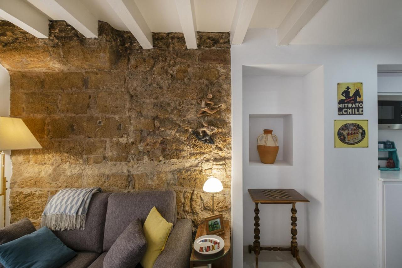 Casa La Muralla Medieval By Cadiz4rentals * Cadiz